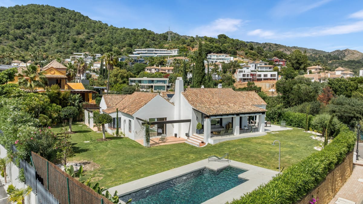 Detached Villa in The Golden Mile