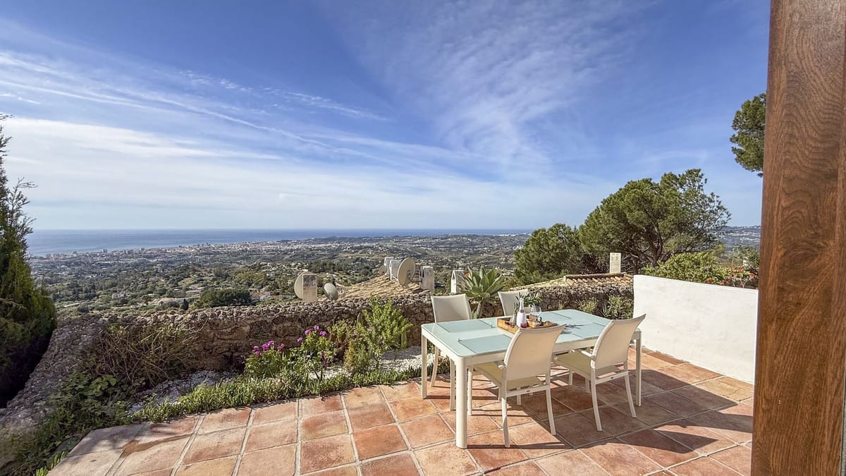 Semi-Detached House in Mijas
