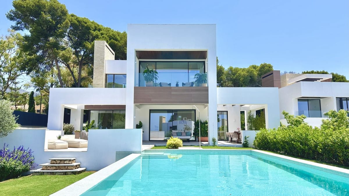 Detached Villa in Marbella