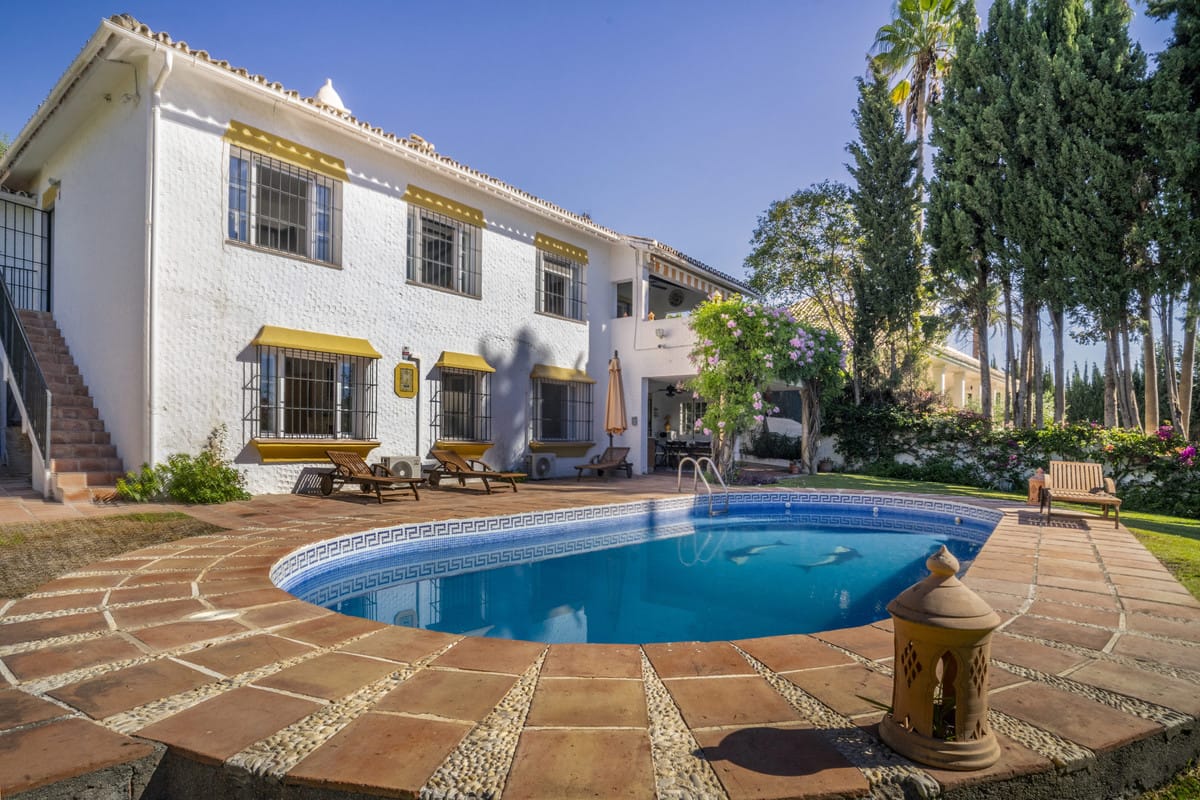 Detached Villa in Guadalmina Alta