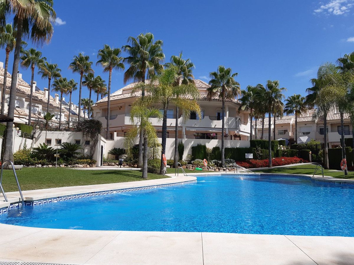 Townhouse in Las Chapas