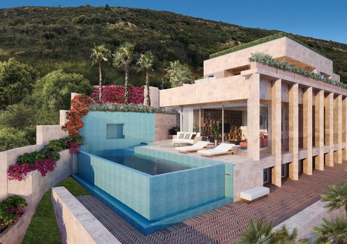 Detached Villa in San Roque