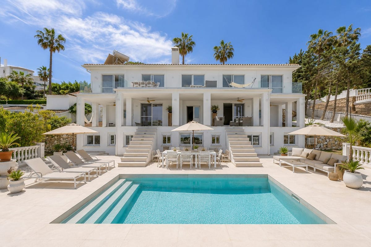 Detached Villa in Torrequebrada