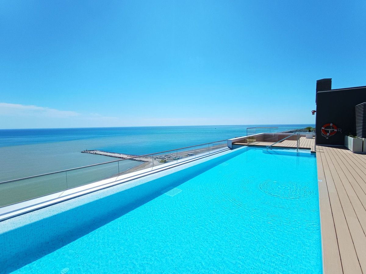 Middle Floor Apartment in Málaga