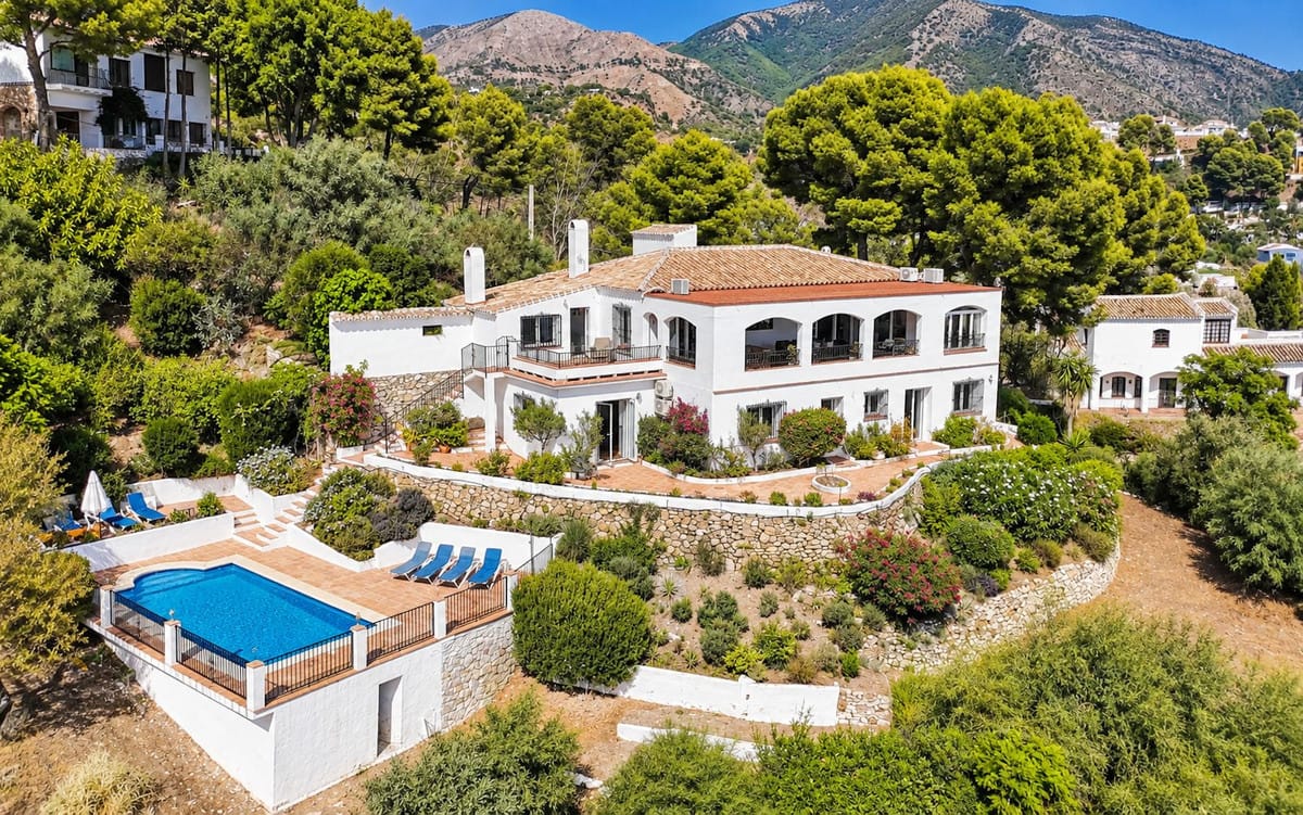 Detached Villa in Mijas
