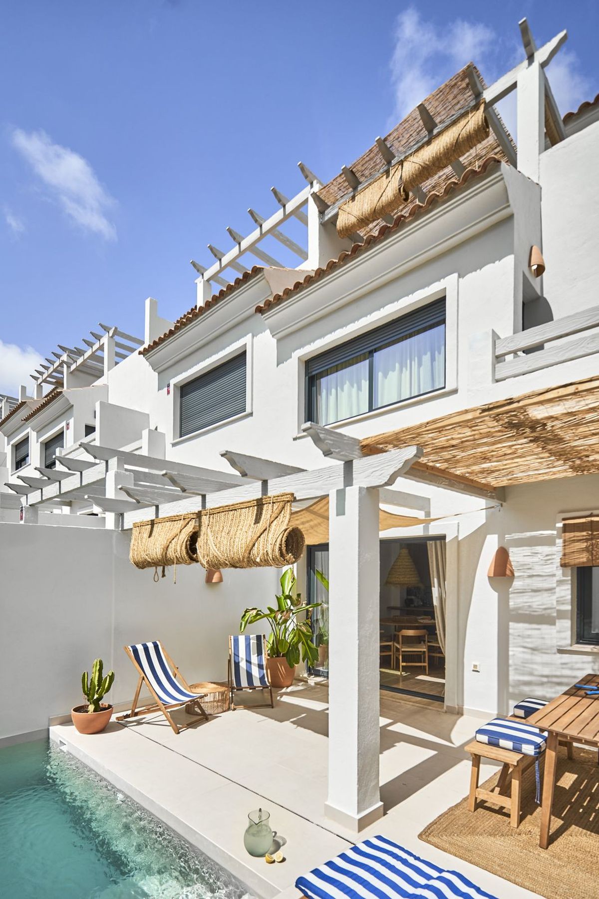 Townhouse in El Paraiso