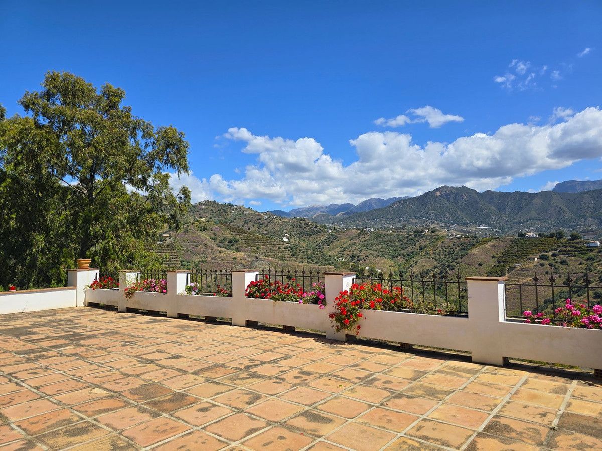 Detached Villa in Torrox
