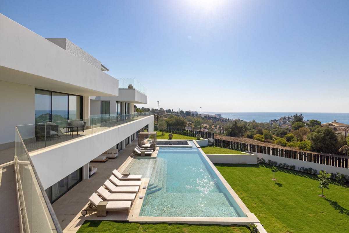 Detached Villa in Benalmadena