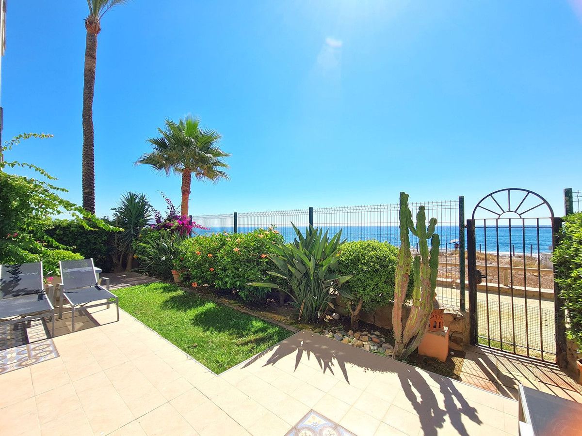 Ground Floor Apartment in Casares Playa