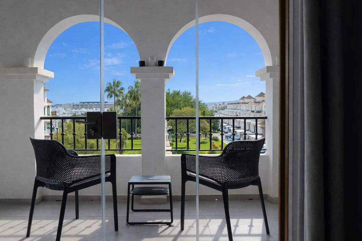 Middle Floor Apartment in La Duquesa