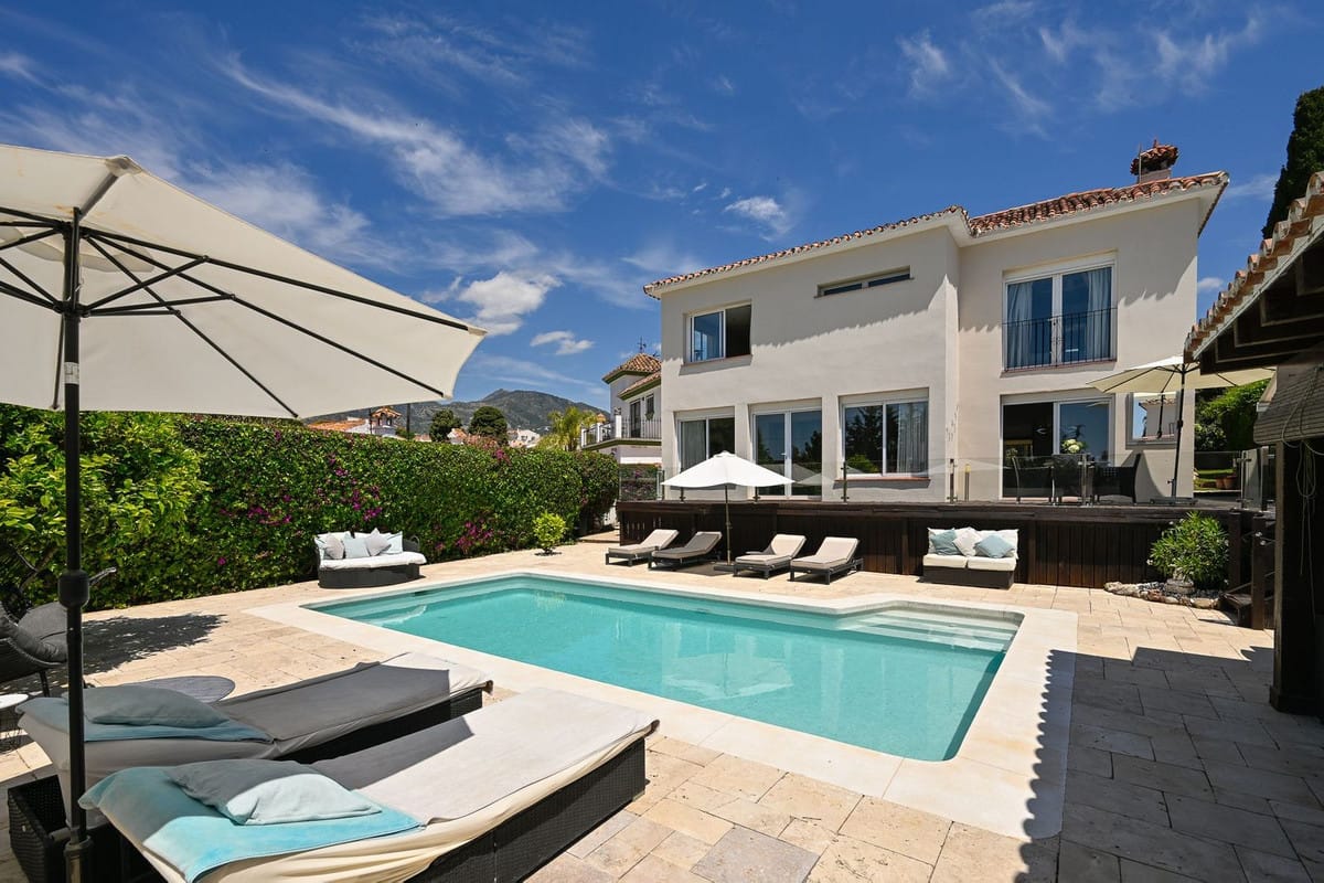 Detached Villa in Río Real