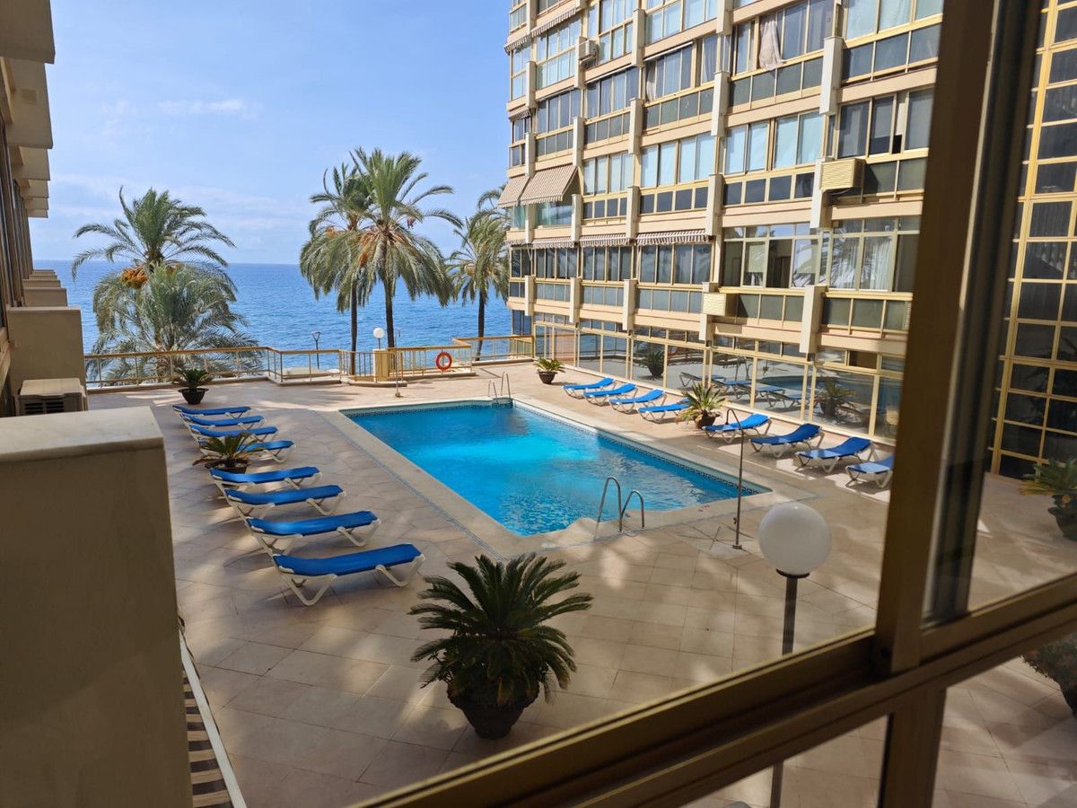 Middle Floor Apartment in Marbella