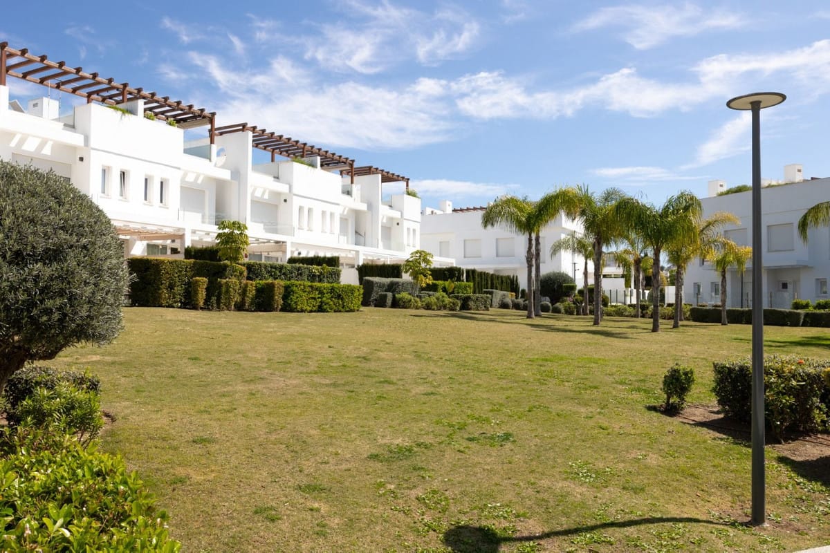 Semi-Detached House in Calahonda