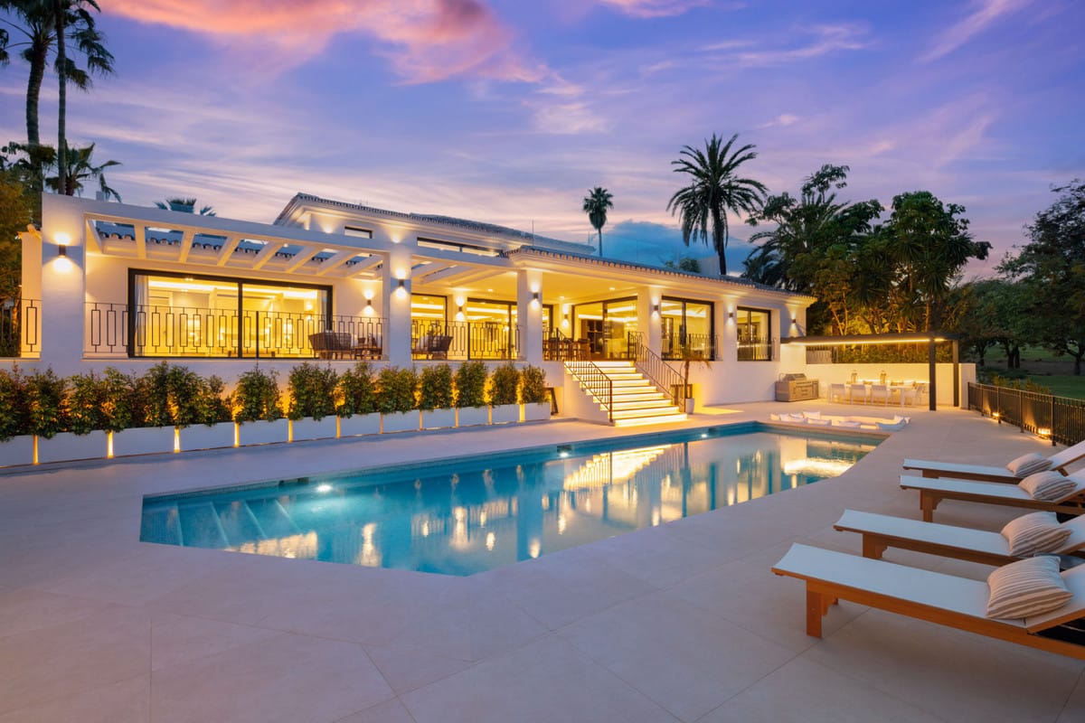 Detached Villa in Nueva Andalucía