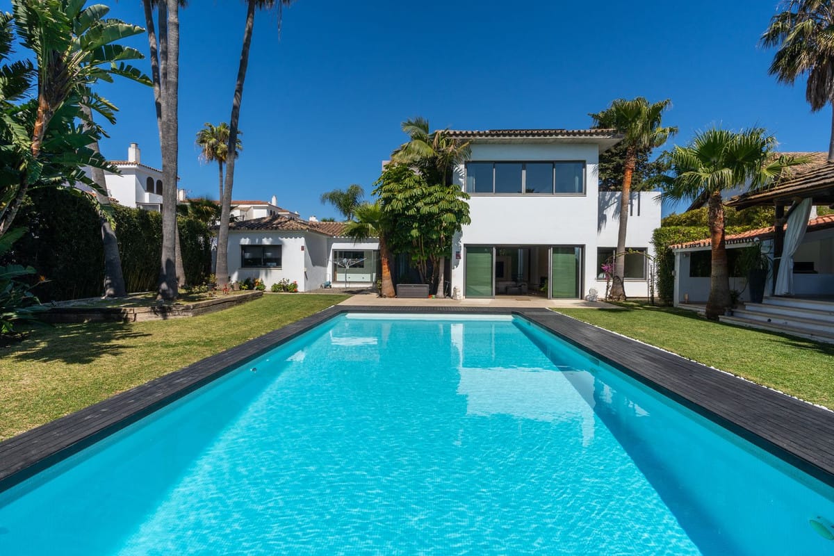 Detached Villa in Costalita