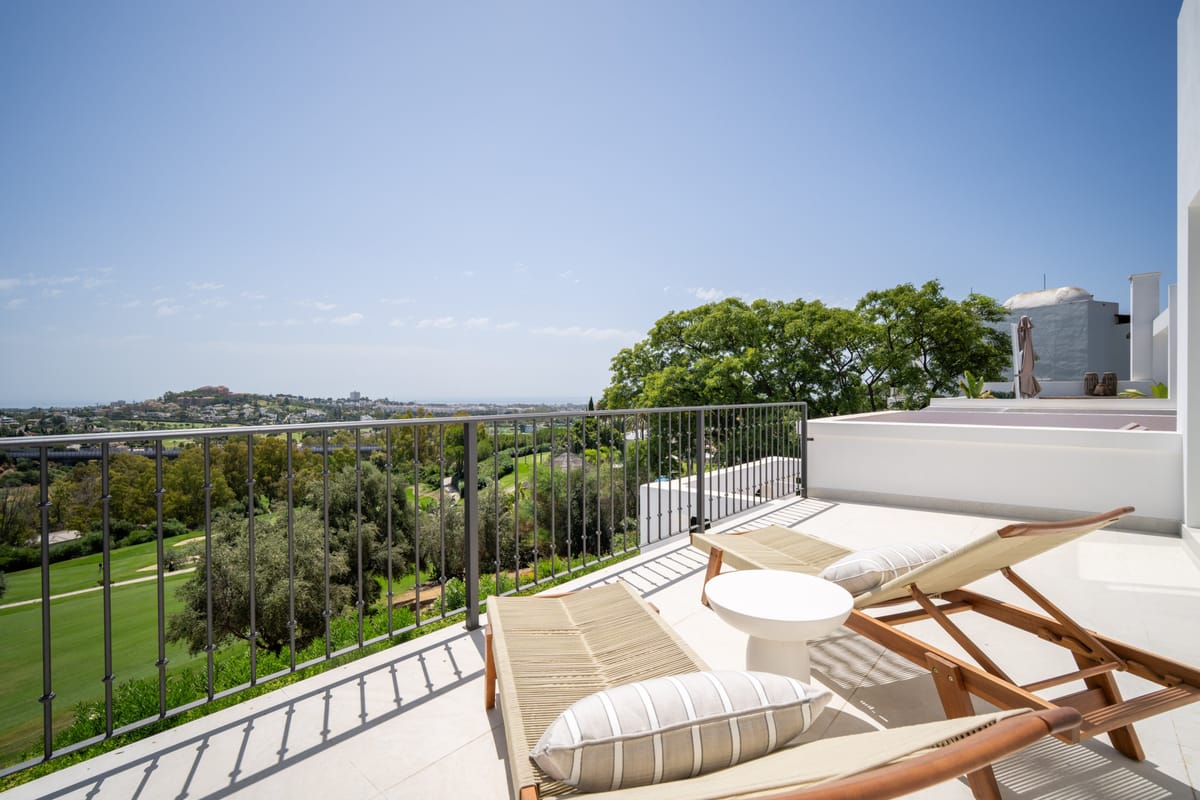 Town House with Stunning Views