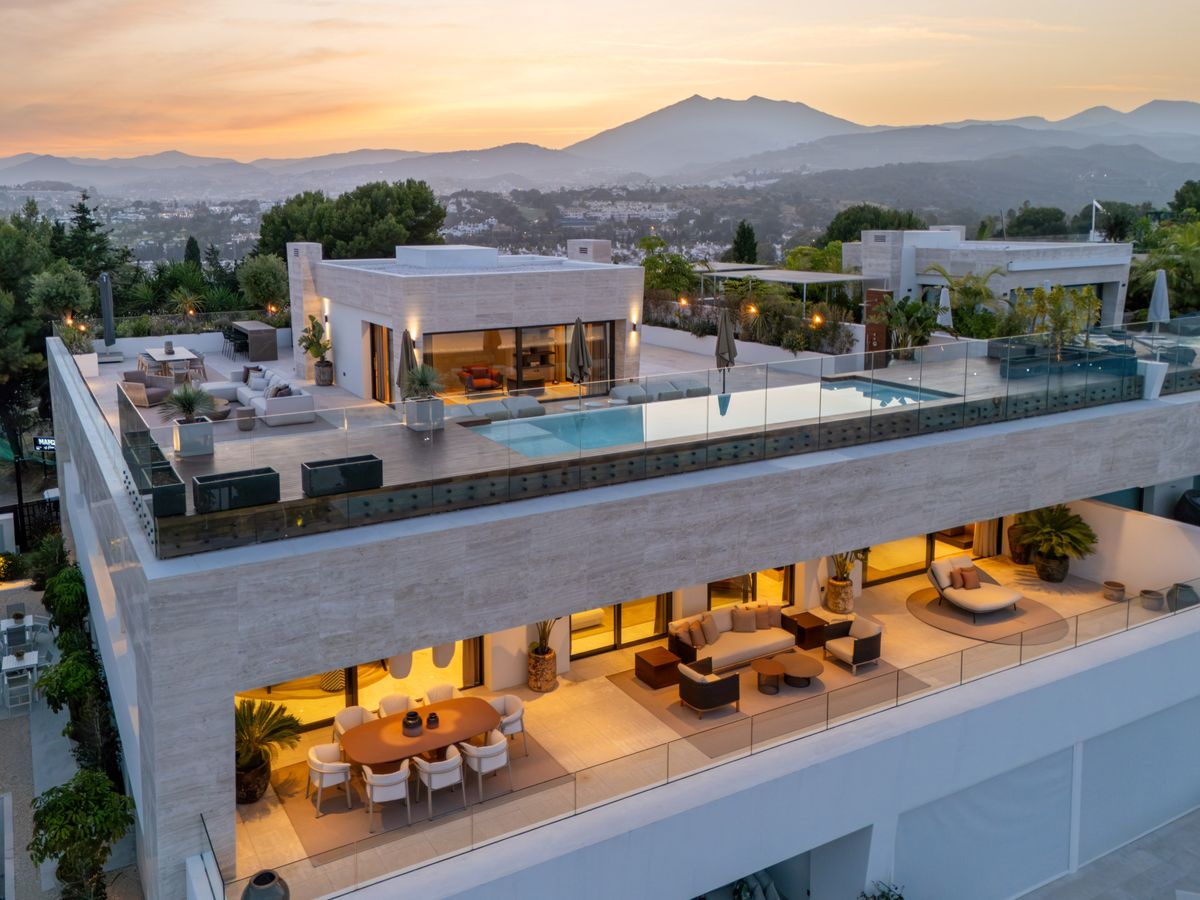 Luxury Duplex Penthouse