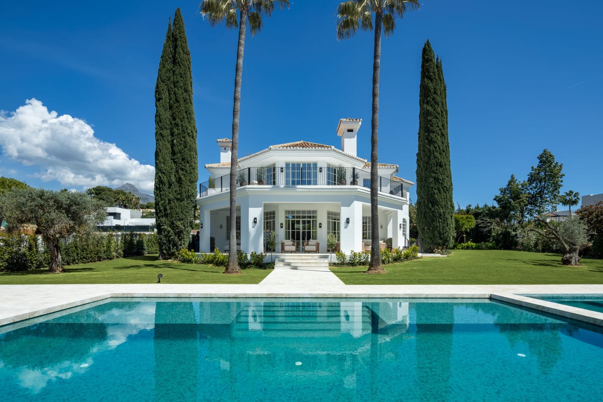 Mediterranean Luxury Villa