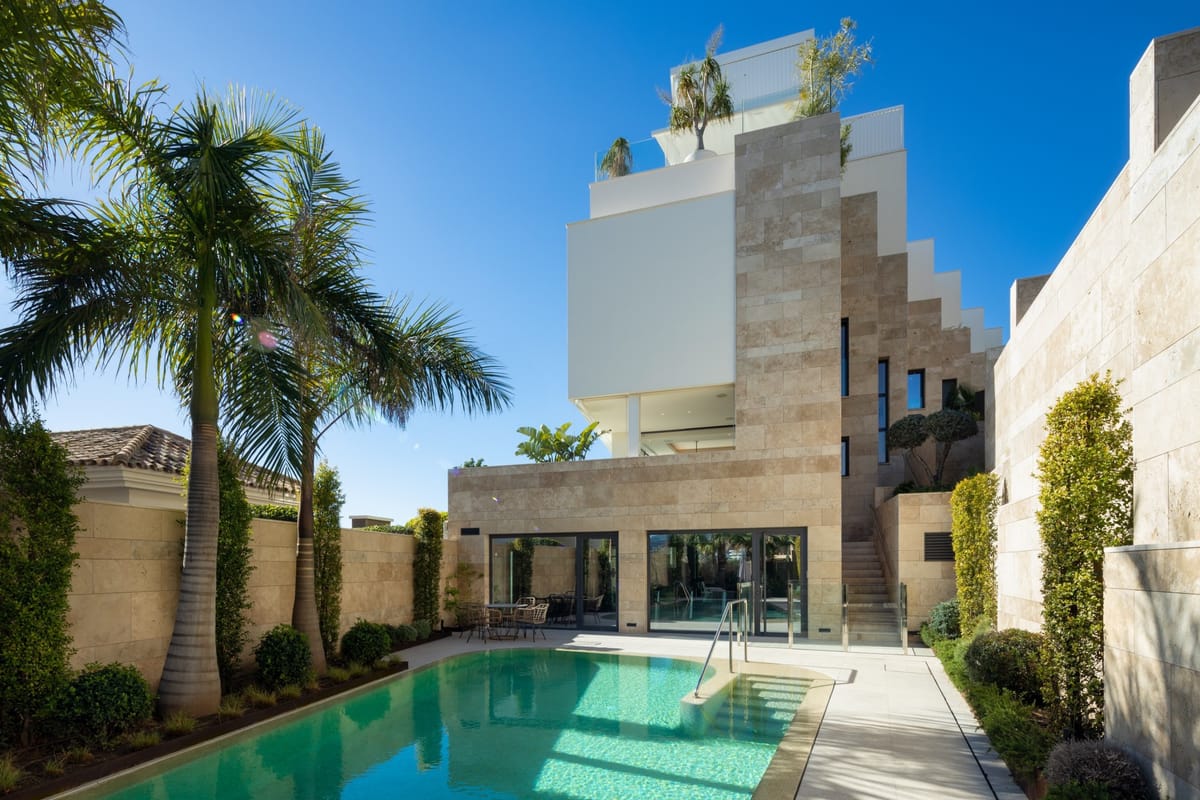 Luxury apartment in la Quinta with sea views