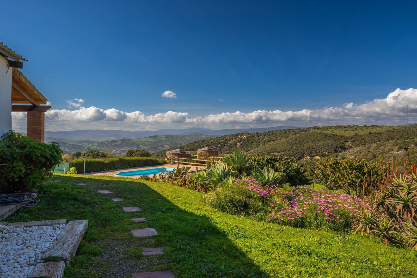 Hotel in Casares