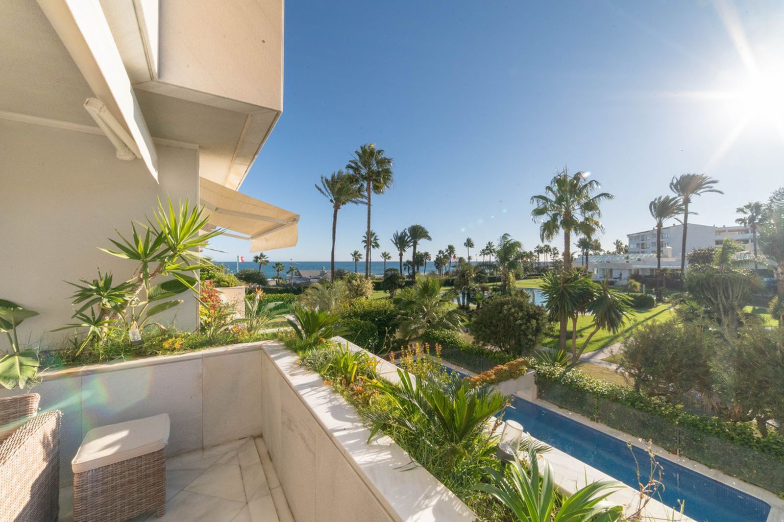 Middle Floor Apartment in Marbella