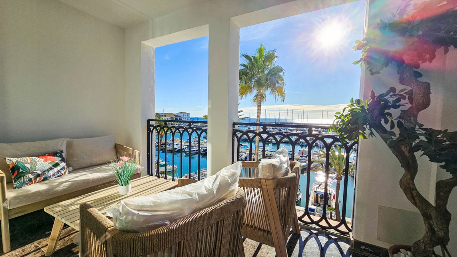 Middle Floor Apartment in La Duquesa