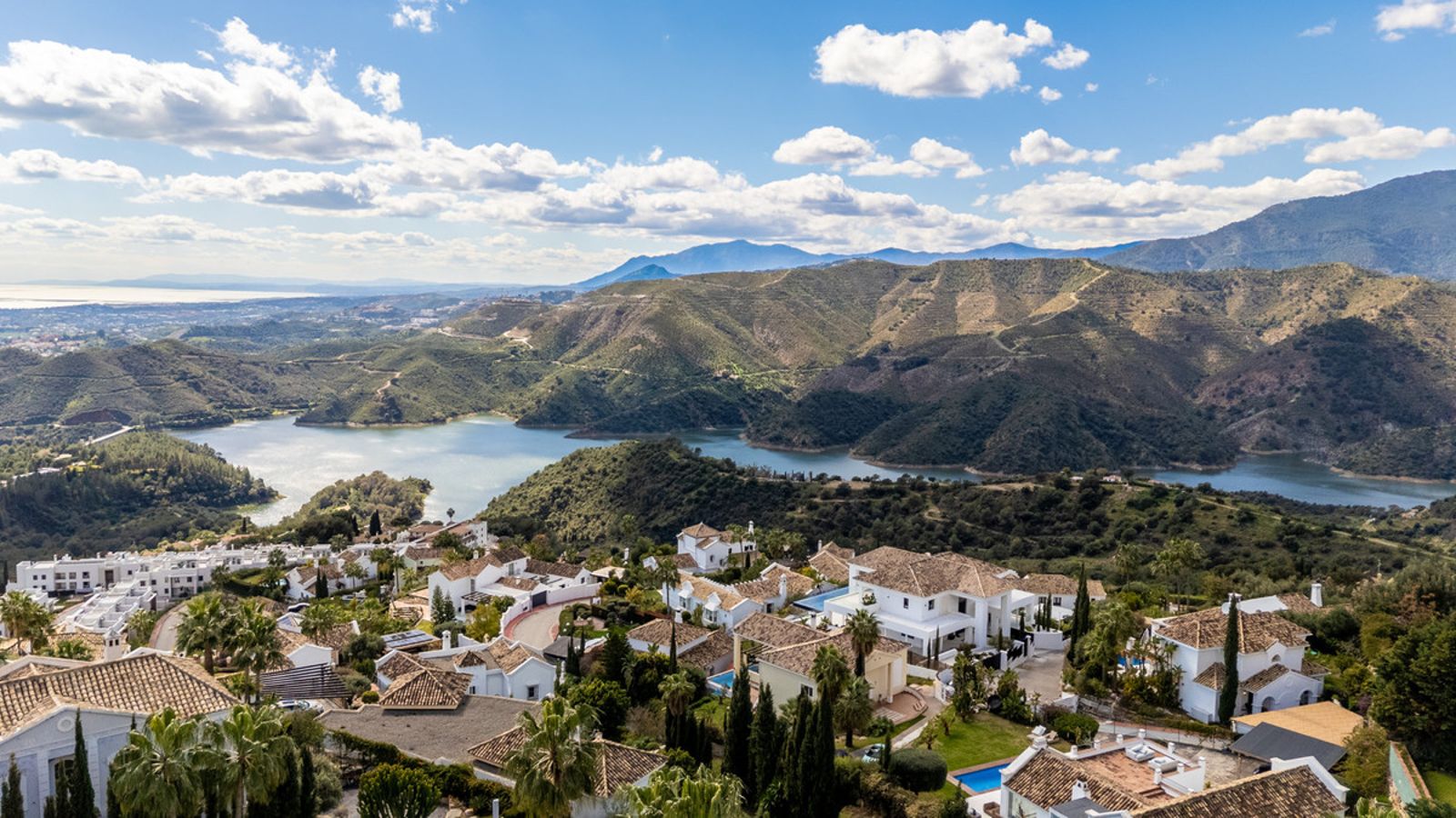 Detached Villa in Istán