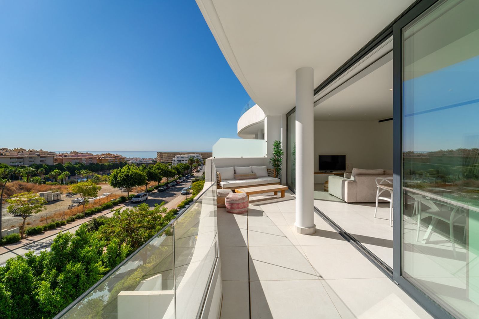 Middle Floor Apartment in Fuengirola