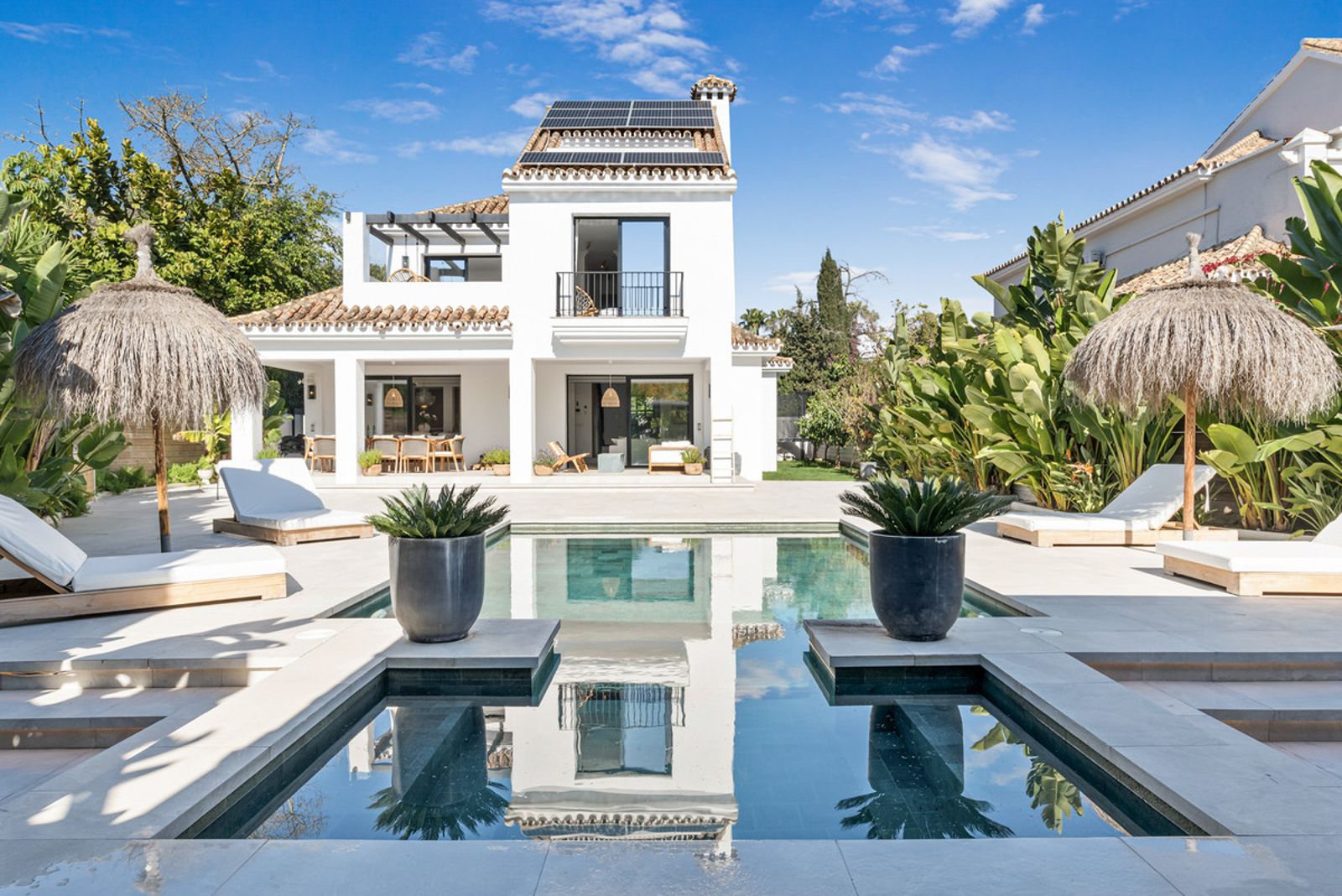 Detached Villa in Nueva Andalucía