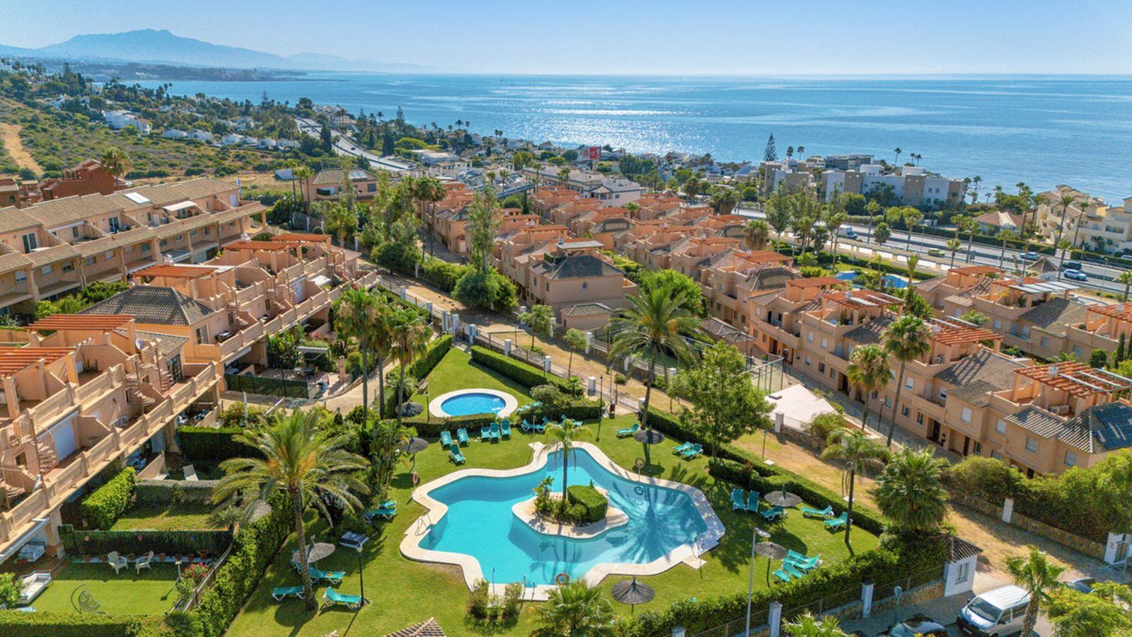 Semi-Detached House in Estepona
