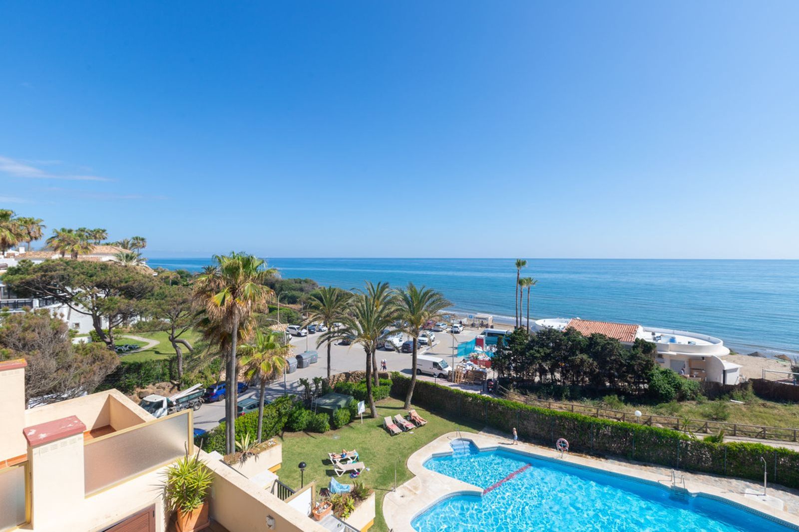 Penthouse in Elviria