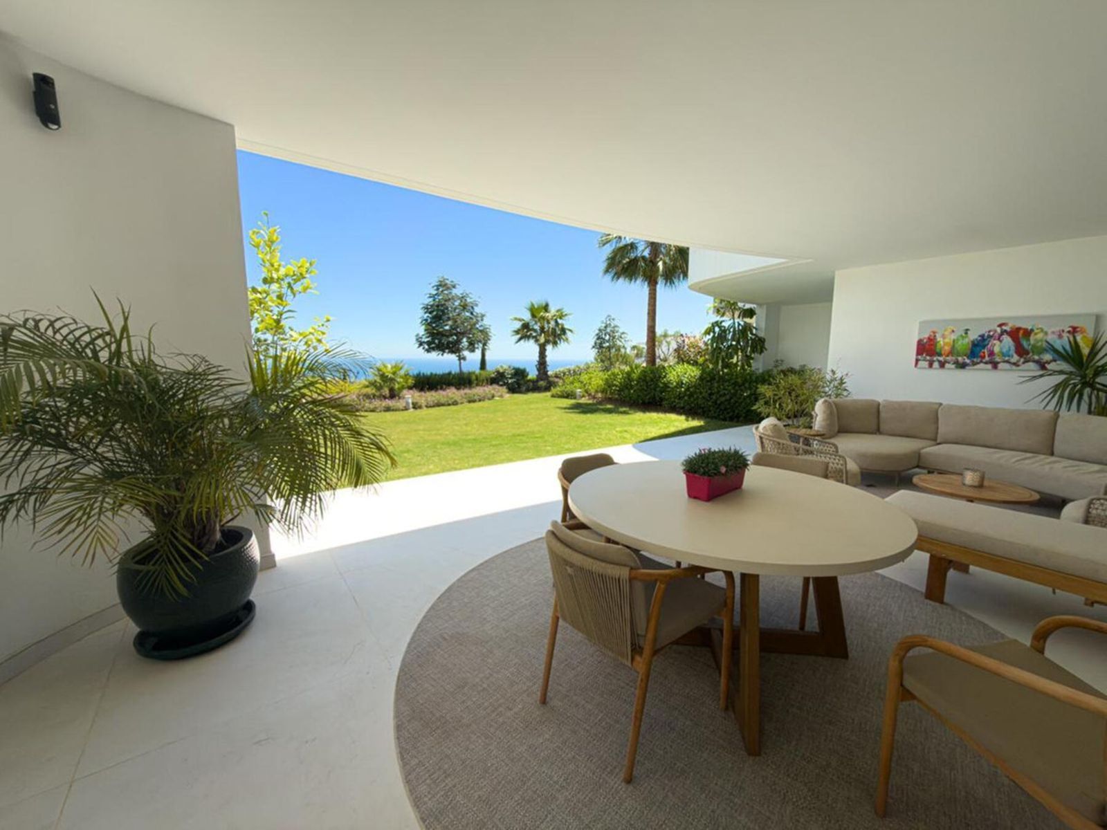 Ground Floor Apartment in Marbella