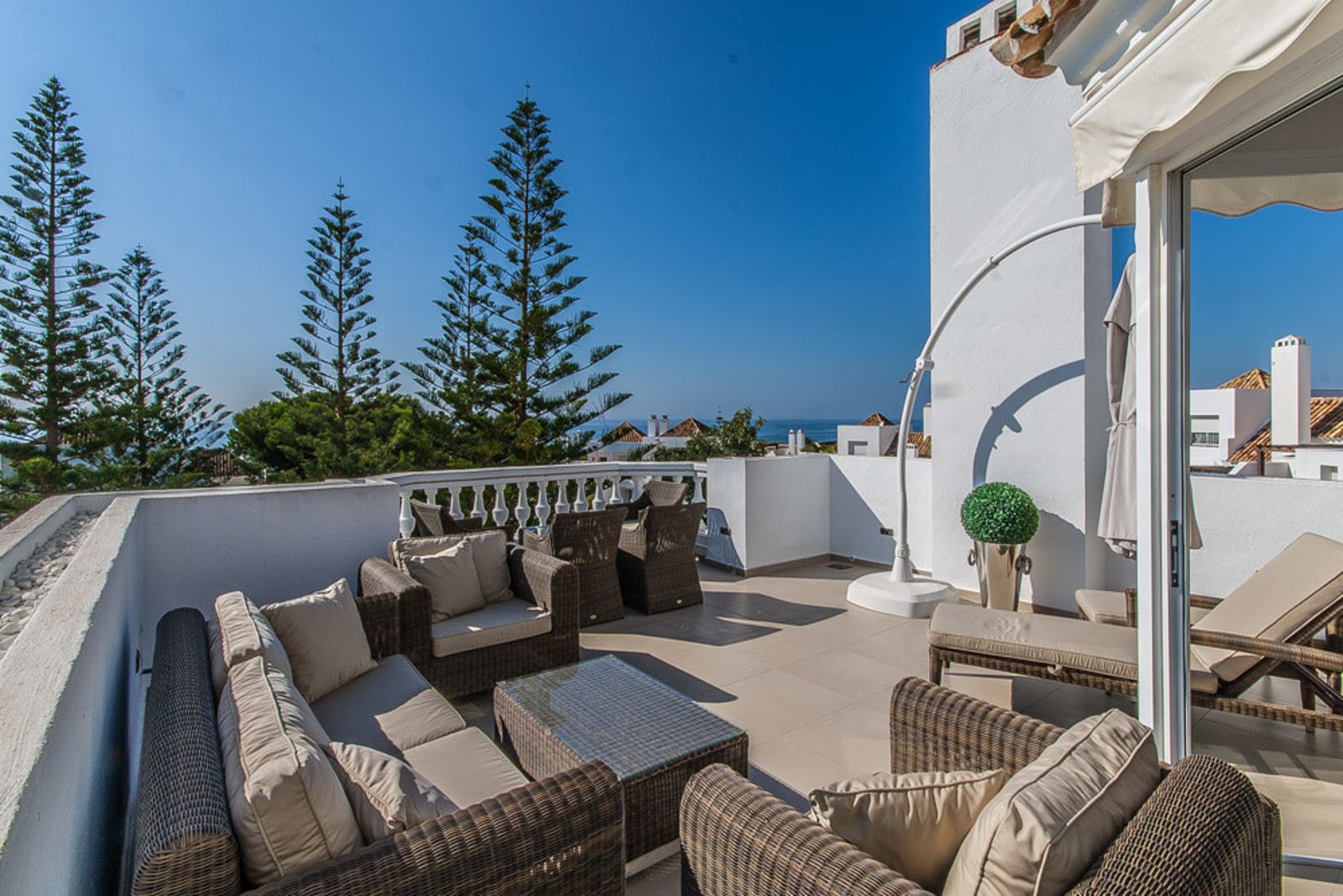 Penthouse in Elviria