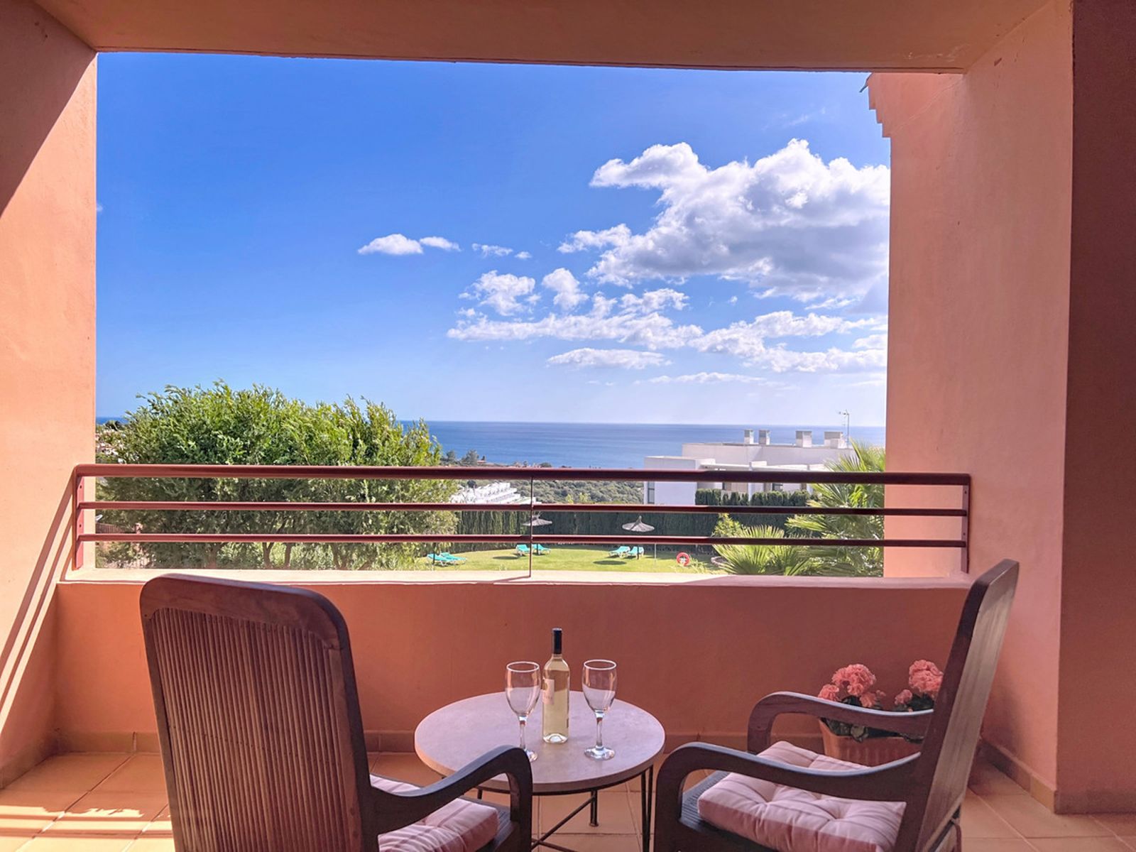 Middle Floor Apartment in Manilva