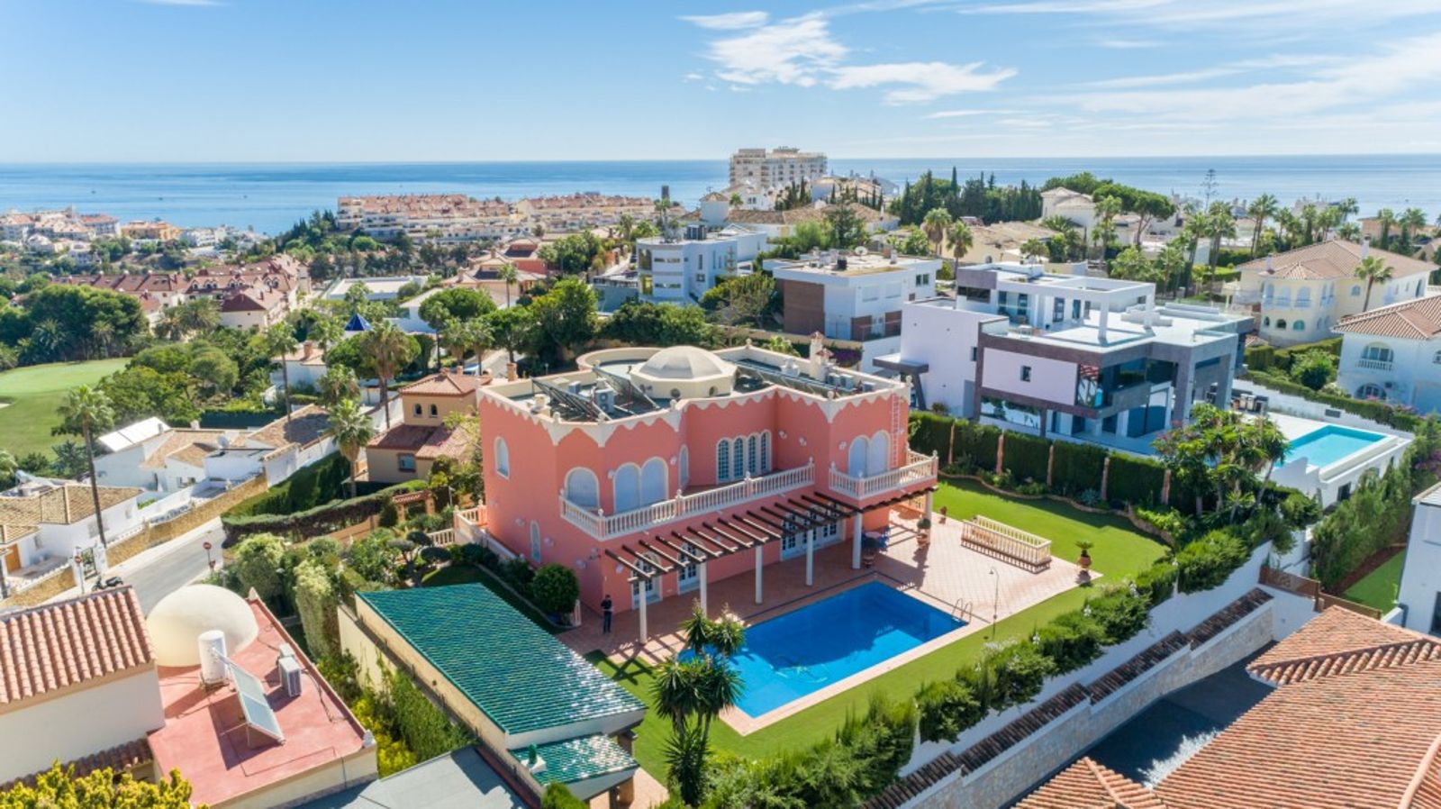 Detached Villa in Benalmadena
