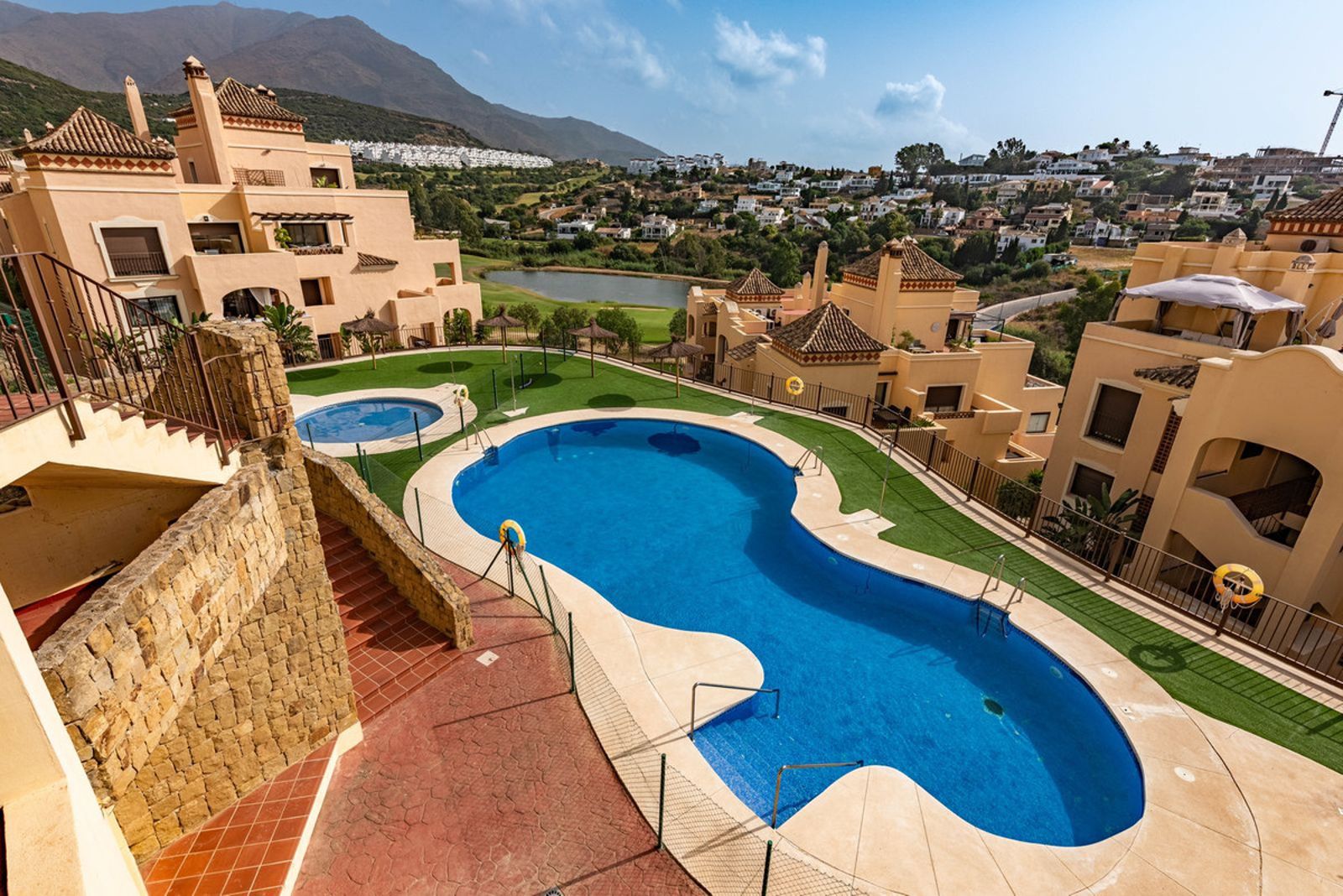 Penthouse Duplex in Estepona