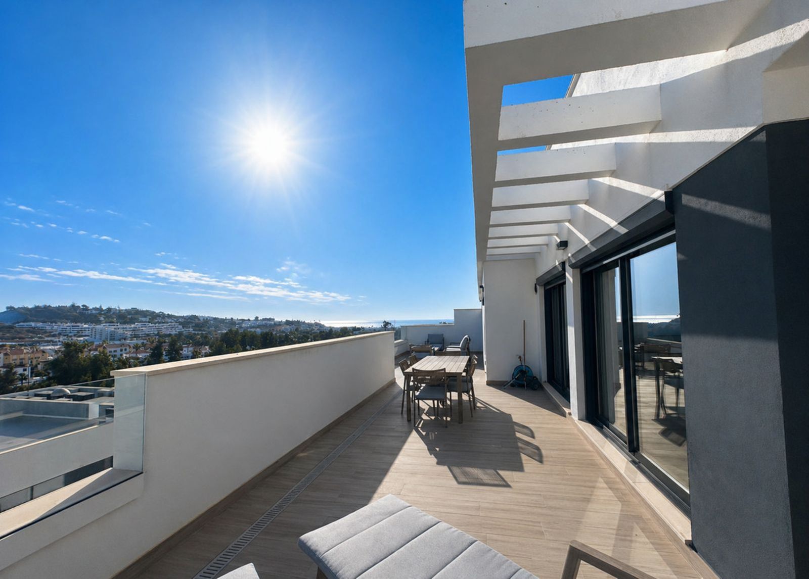 Middle Floor Apartment in La Cala de Mijas