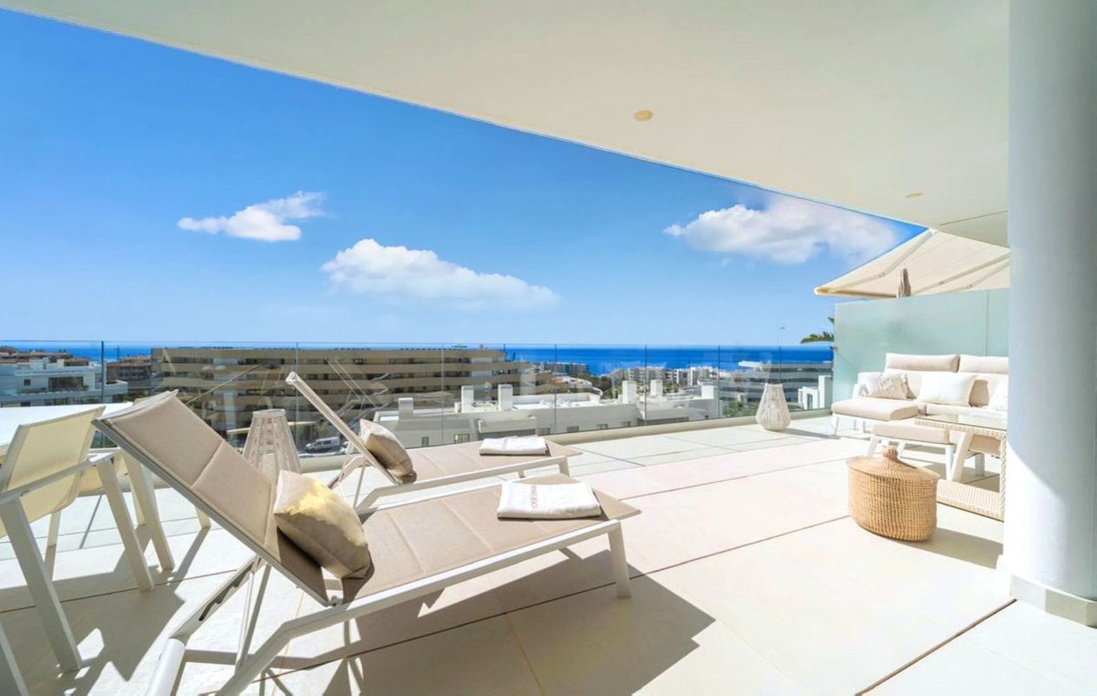 Top Floor Apartment in Fuengirola