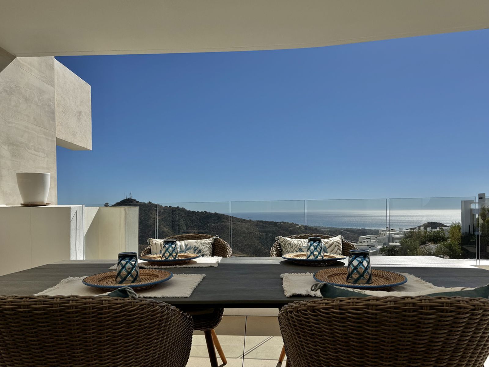 Middle Floor Apartment in Ojén