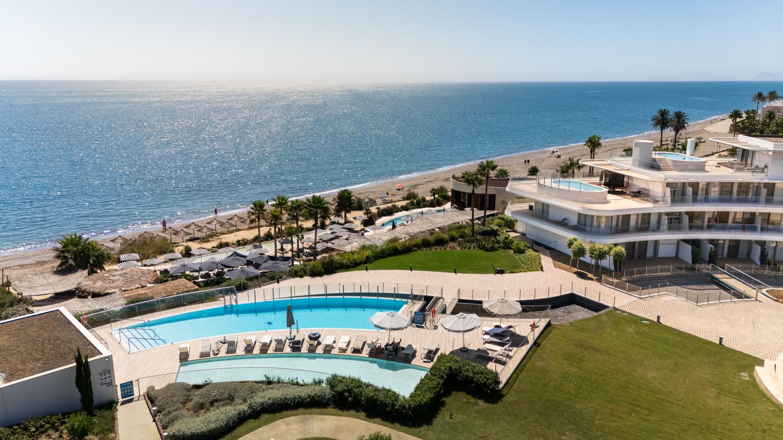 Beachfront Apartment with Sea Views