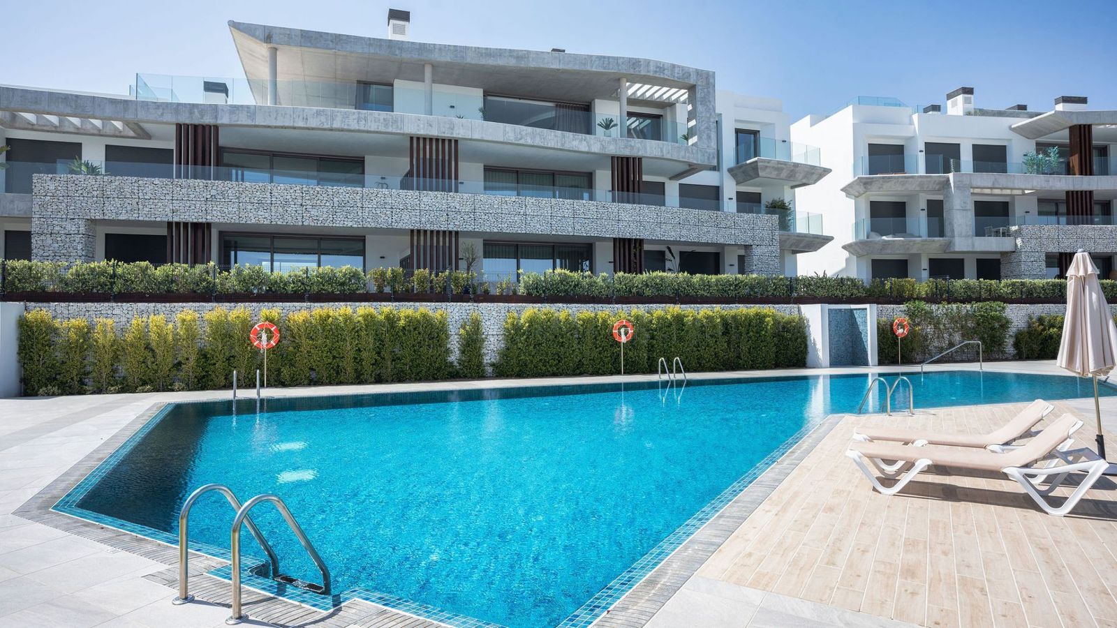 Penthouse with Private Pool