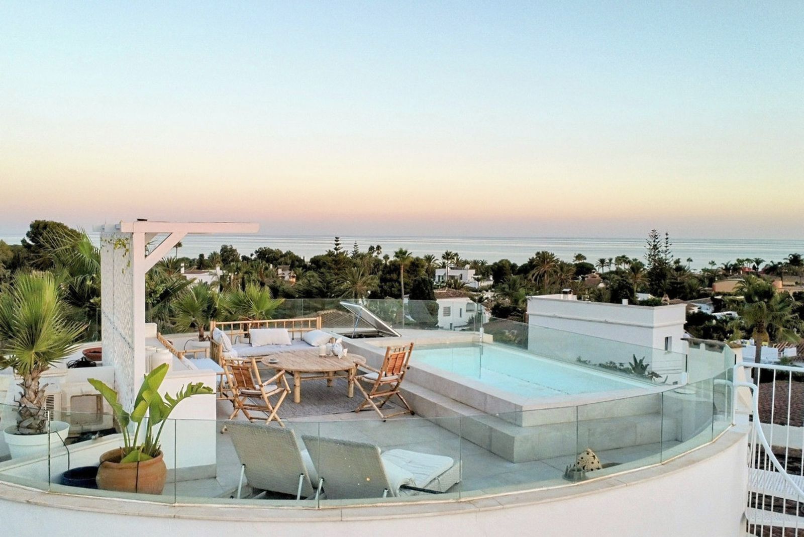 AMAZING VILLA IN MARBELLA