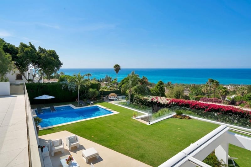 Detached Villa in Sierra Blanca