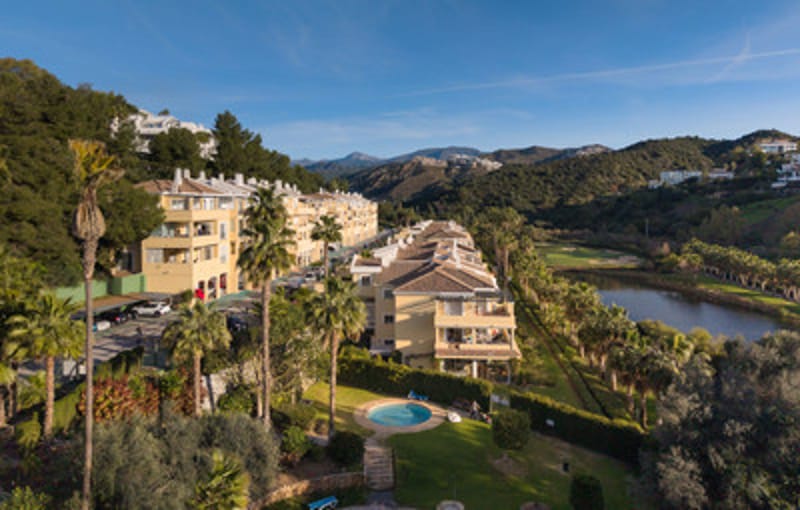 Middle Floor Apartment in Benahavís