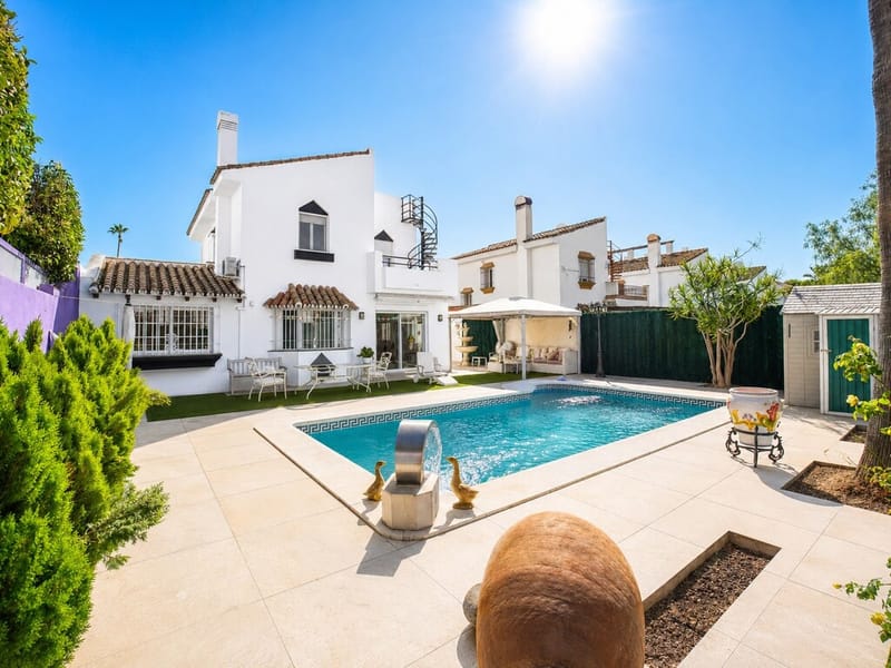 Detached Villa in Atalaya