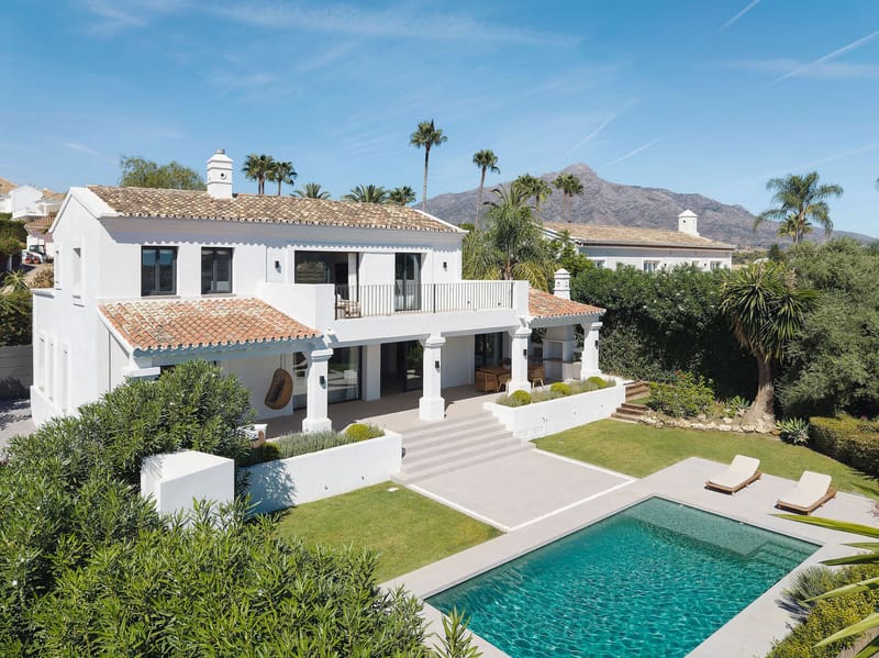 Detached Villa in Nueva Andalucía