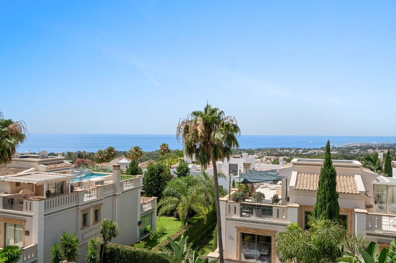 Townhouse in Sierra Blanca