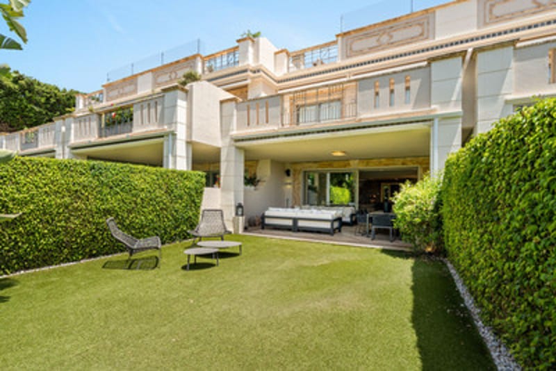Townhouse in Sierra Blanca