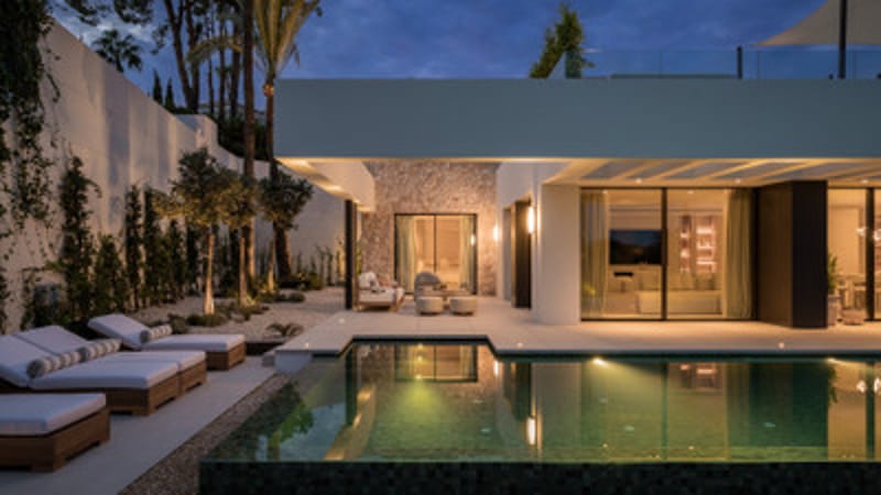 Detached Villa in Nueva Andalucía