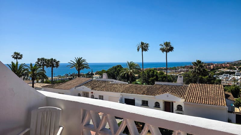 Townhouse in La Duquesa